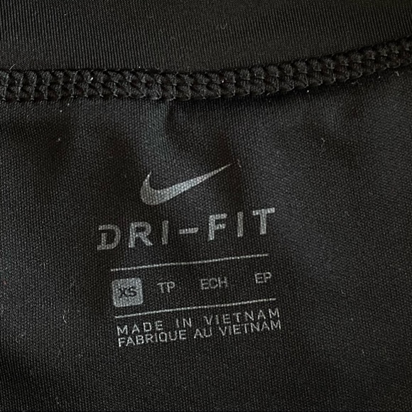 Nike DRI-FIT shorts - Picture 5 of 5
